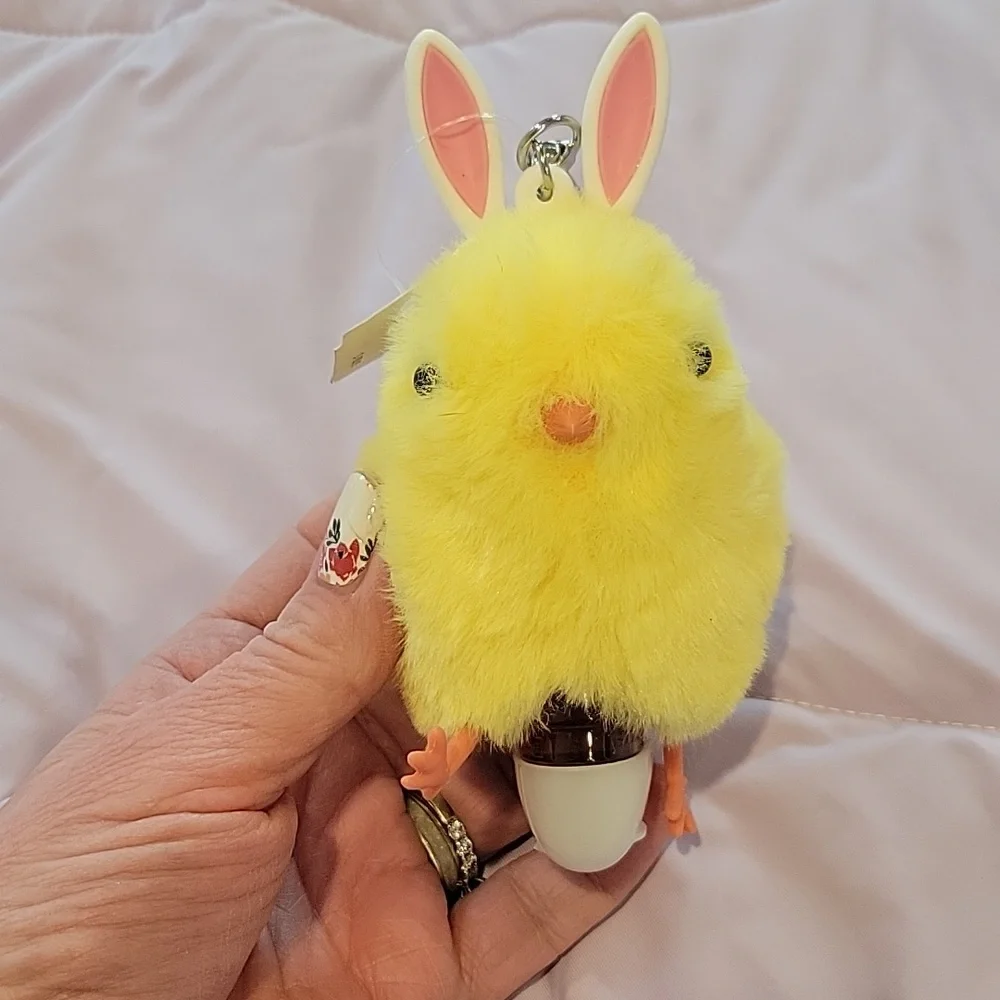 Bath & Body Works Yellow Bunny-Eared Plush Chick Sanitizer Holder